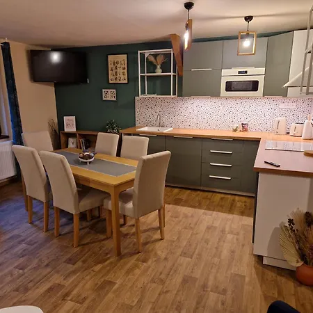 23 Apartment Kouty