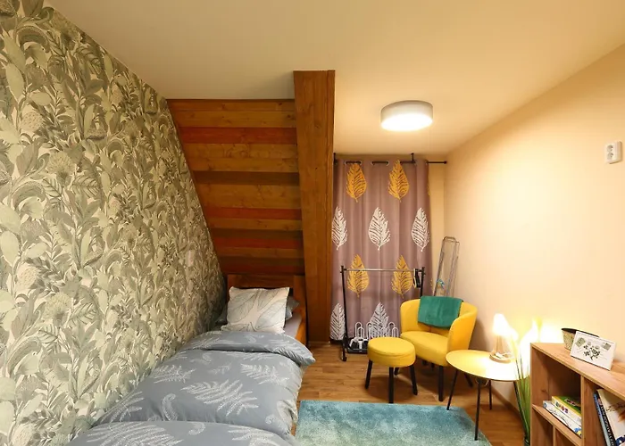Apartman 23 *